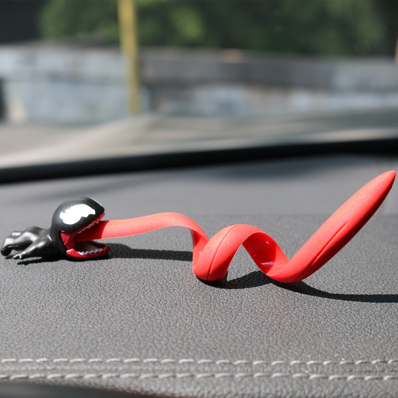 SpiderMan Venom USB Wired Data - огляд і ціна Venom Gaming Accessories
